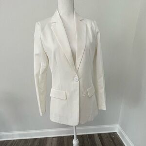 Tailored Cream Lapel Collar Women's Blazer